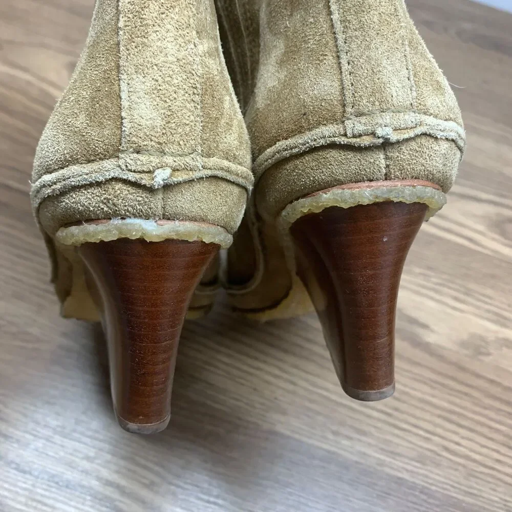 Tory Burch Lila Heeled Ankle Boot Nat Suede Color Brown Womens‎ Size 8.5 M